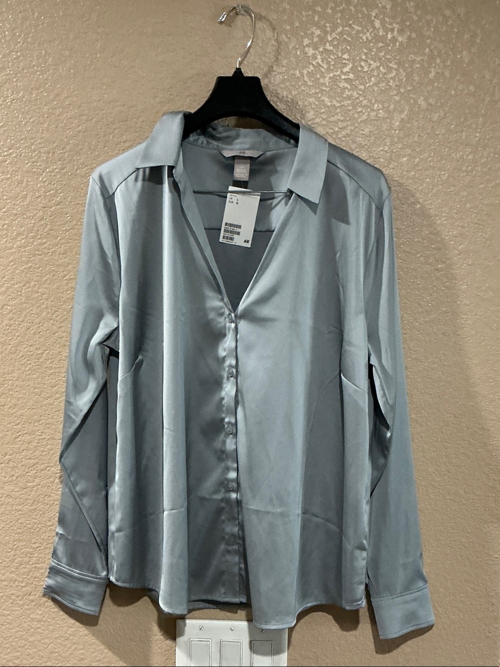 H&M Pale Blue Satin Button-Front Blouse